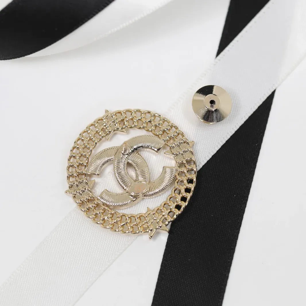High quality CC brooch