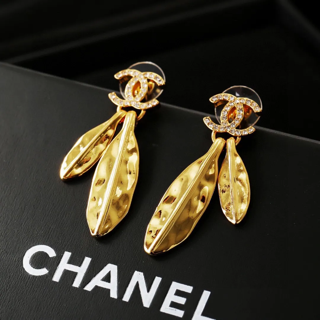 CC Earrings 0018