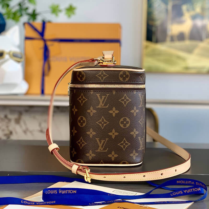 Louis Vuitton Monogram Canvas Nice BB M42265