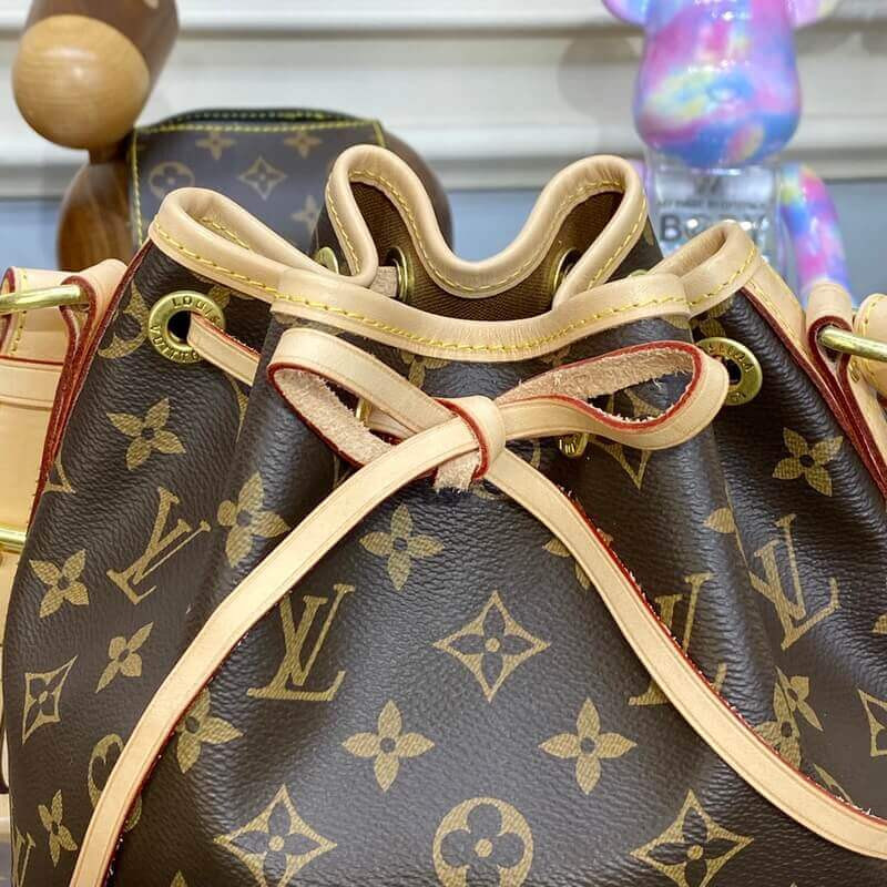 Louis Vuitton Noé BB M46983