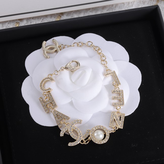 Alphabet Diamond Pearl Bracelet