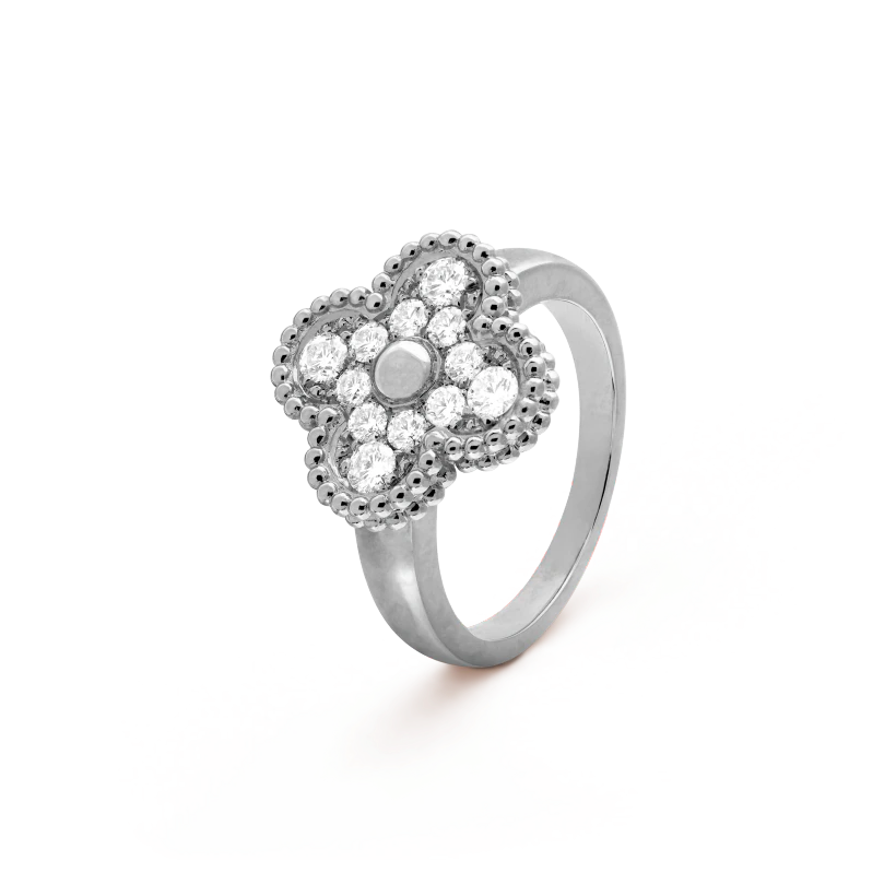 Van Cleef & Arpels Vintage Alhambra ring