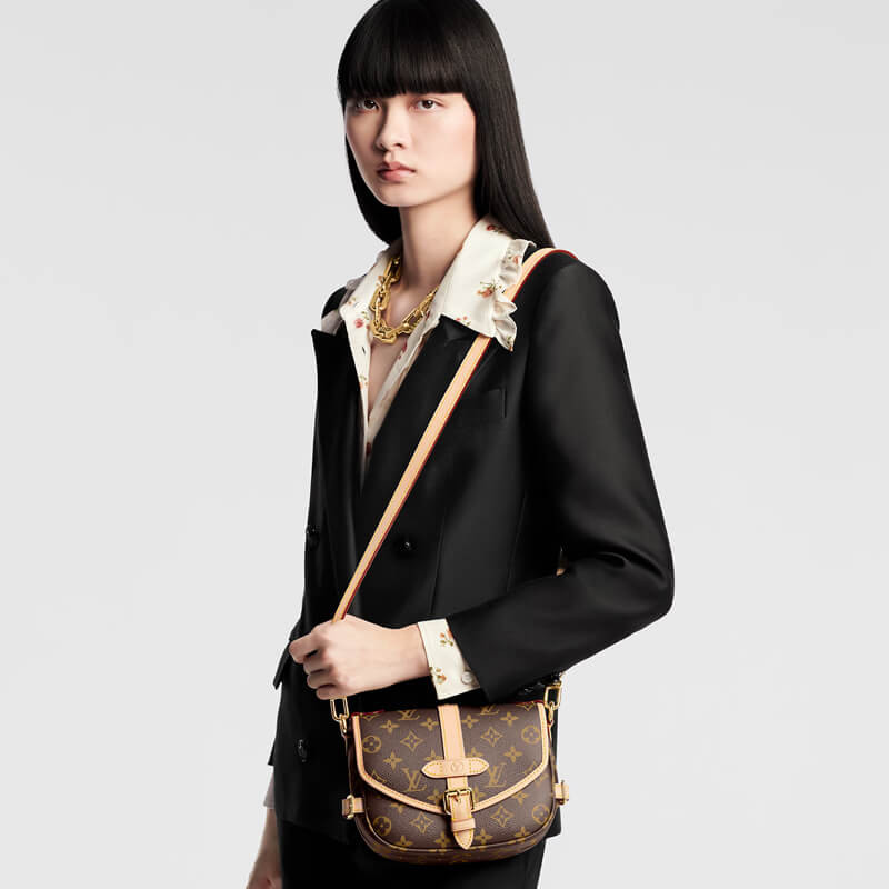 Louis Vuitton M46740 Saumur BB