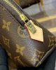 Louis Vuitton Cosmetic Pouch MM M46579