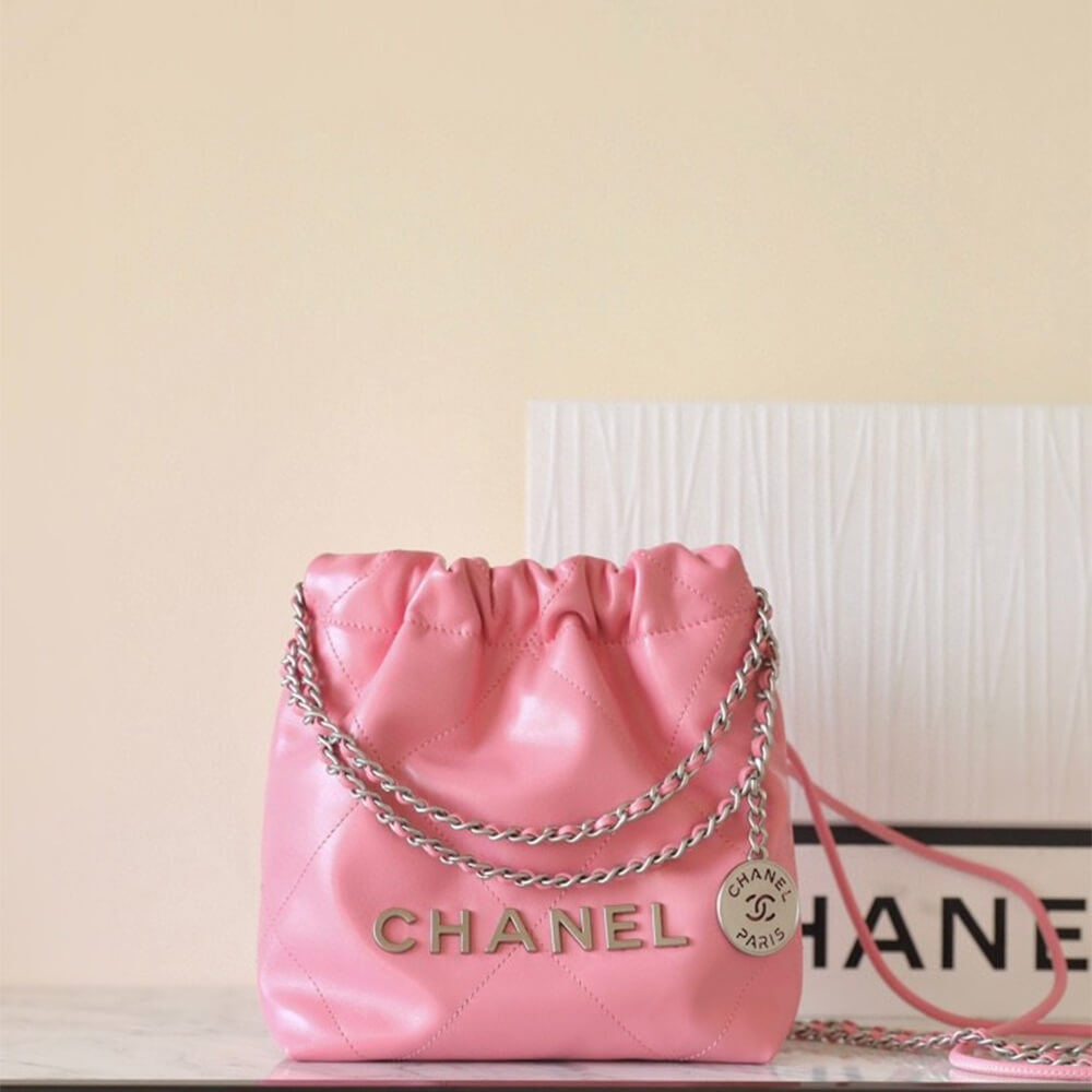 CHANEL 22 MINI HANDBAG AS3980