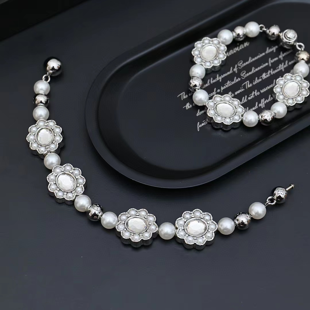 Louis Vuitton Silver Flower Brass Glass Bead Bracelet