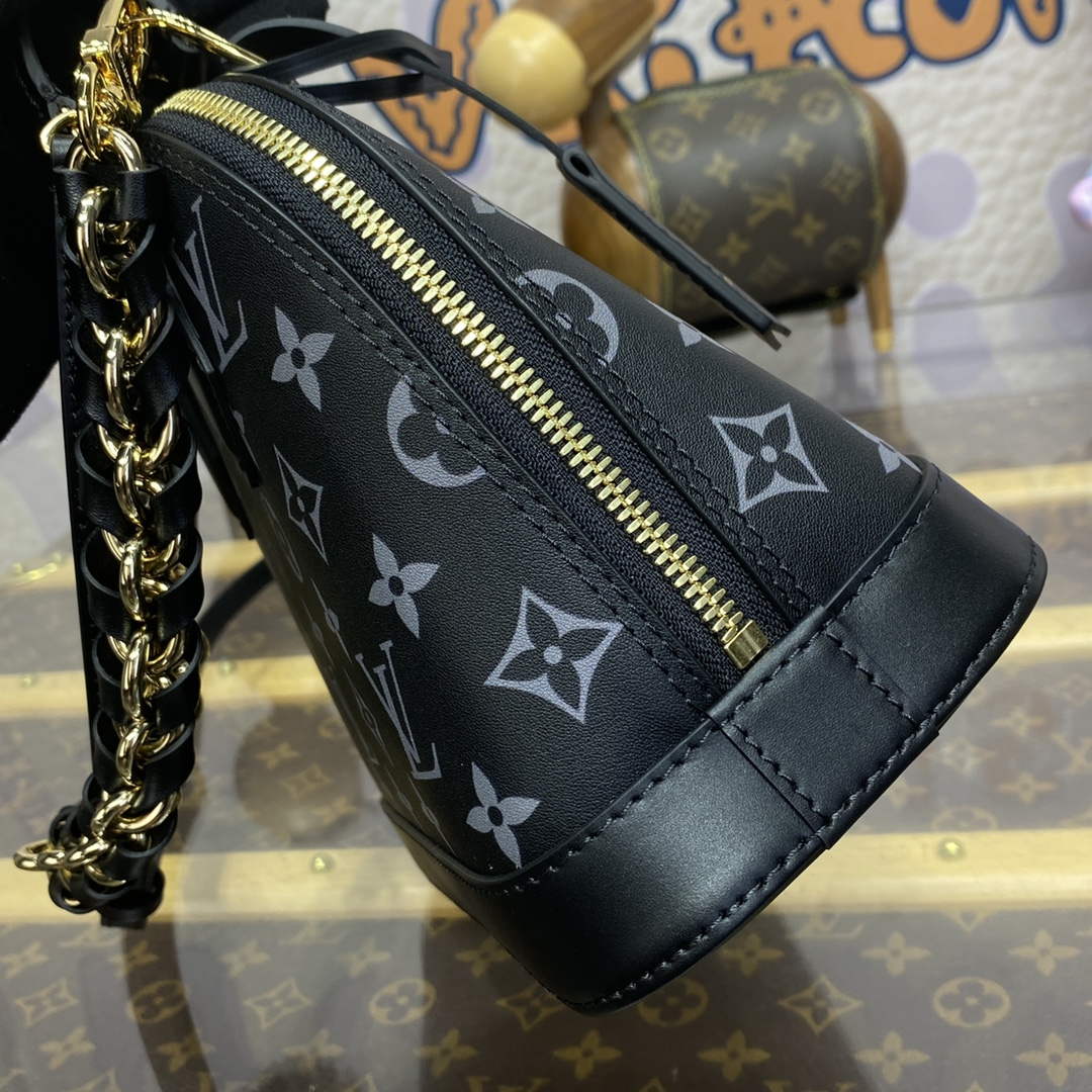 Louis Vuitton Alma BB M12289