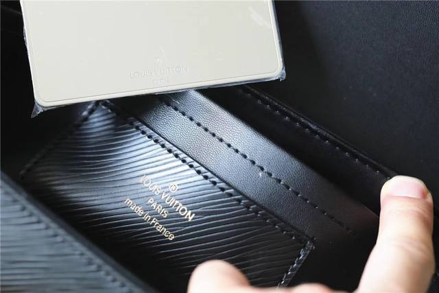 Louis Vuitton M24765 TWIST Medium Handbag