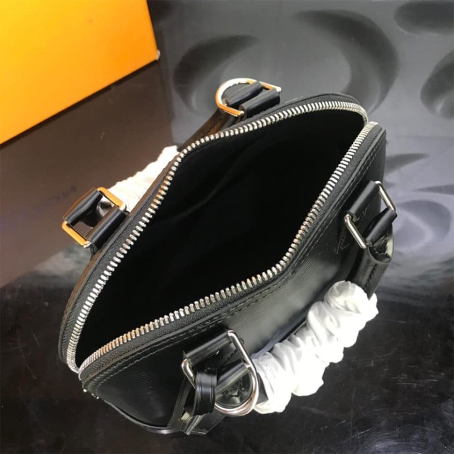 Louis Vuitton Alma BB M24645