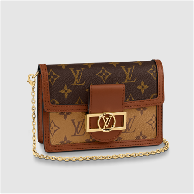 DAUPHINE CHAIN WALLET