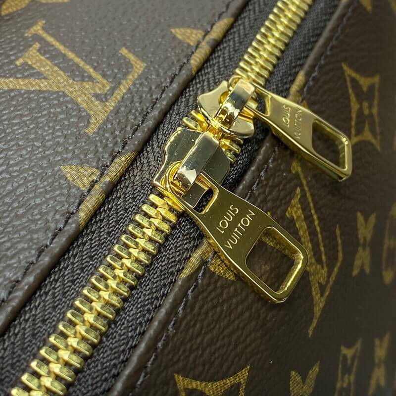 Louis Vuitton Toiletry Bag M11750