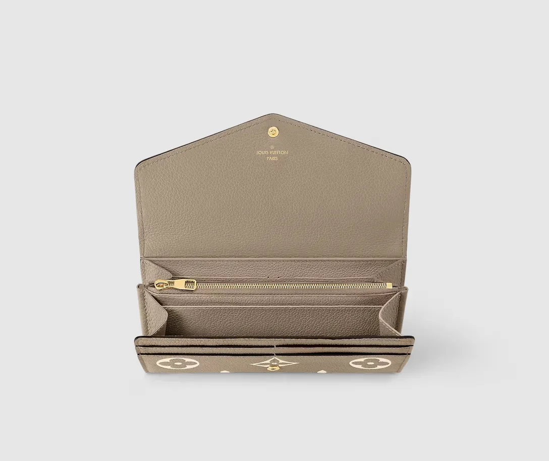 Sarah Wallet M81049