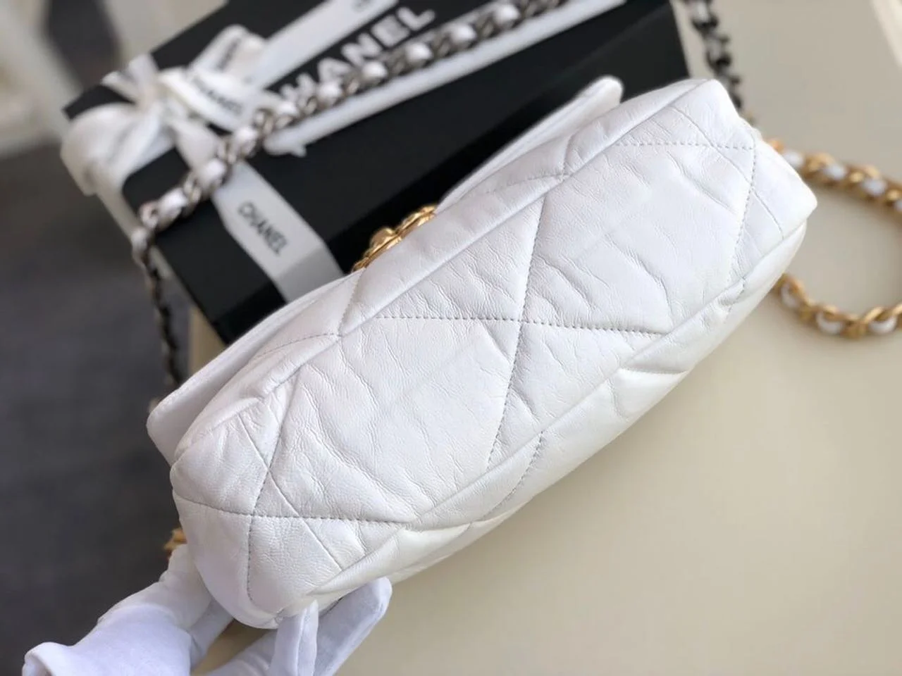 Chanel 19 HandBag White For Women 10.1in/26cm AS1160