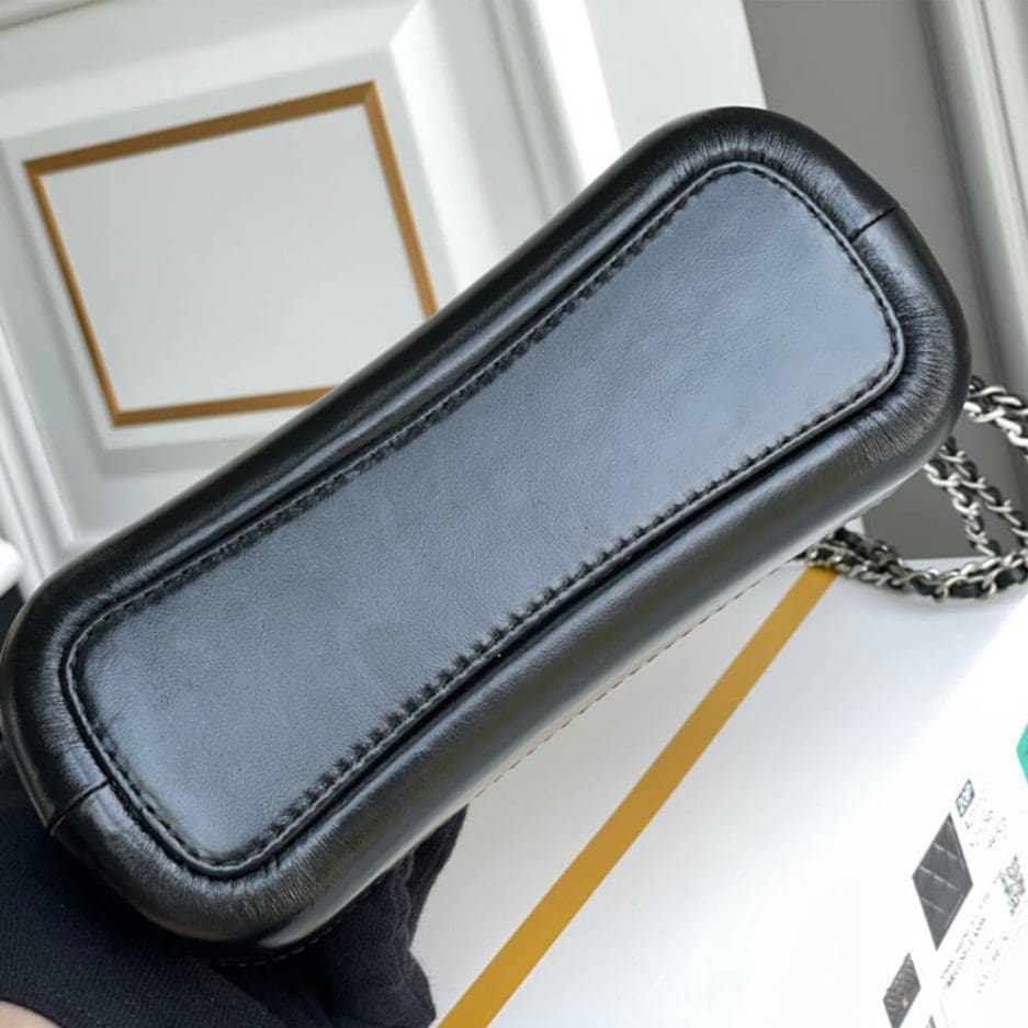 Chanel Gabrielle Small Hobo Bag A91810