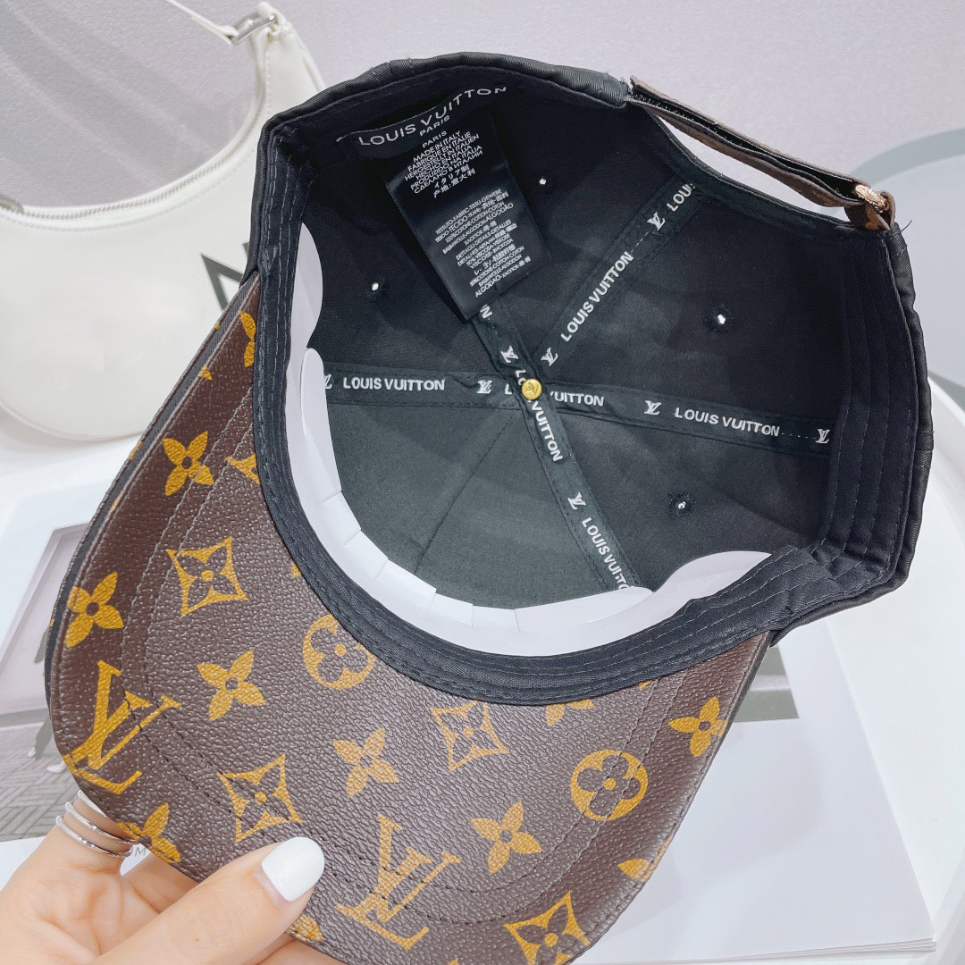 Louis Vuitton New Stitching Presbyopia Fisherman Cap - Black