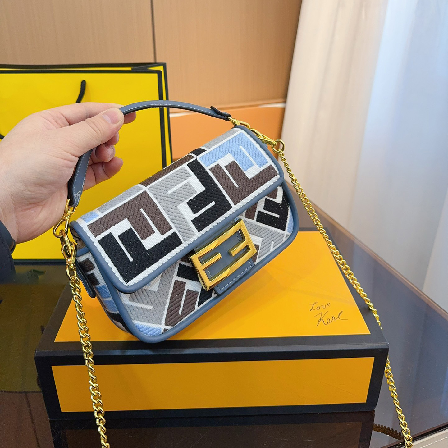 Fendi Baguette Mini