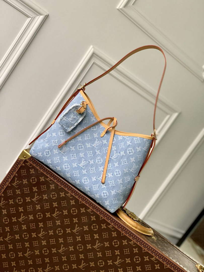 Louis Vuitton CarryAll PM M11462