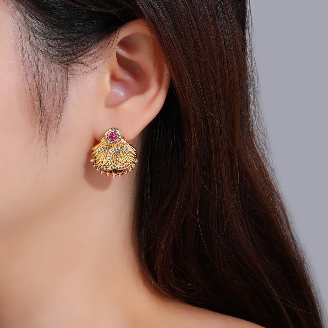 CC Earrings 0013