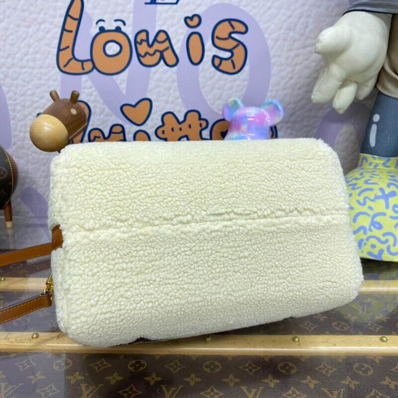 Louis Vuitton Shearling Speedy Bandoulière 25 M23468