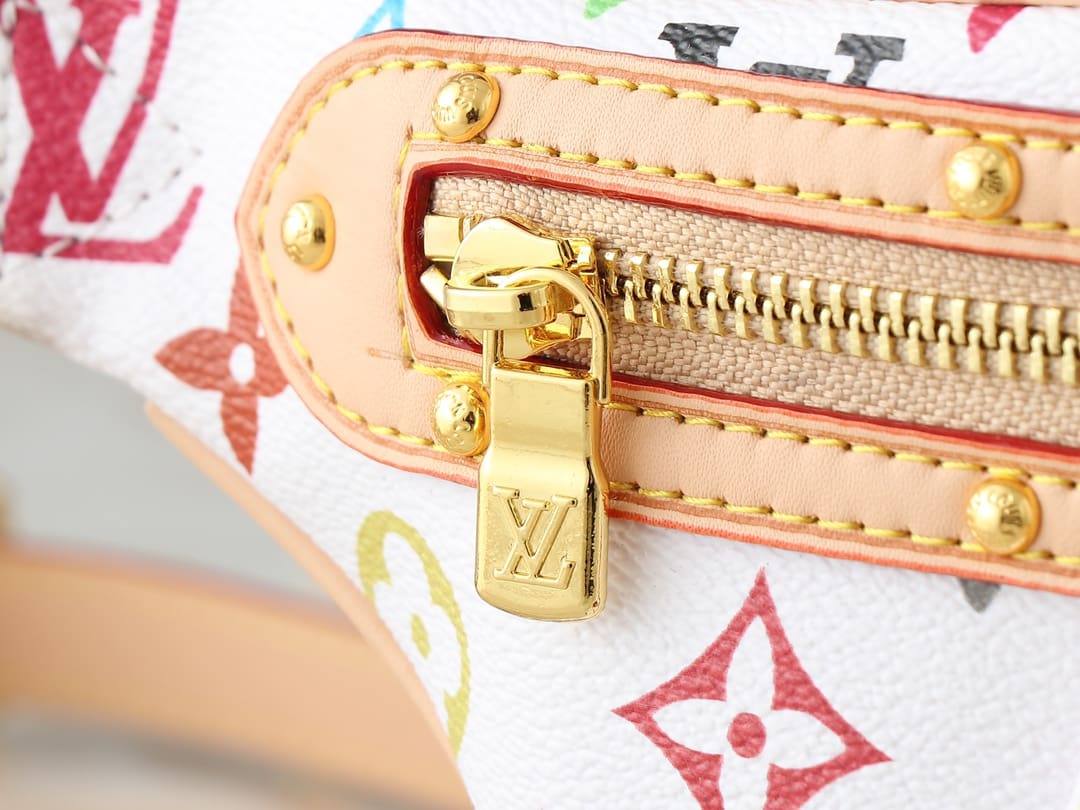 Louis Vuitton M13660 LV X TM High Rise