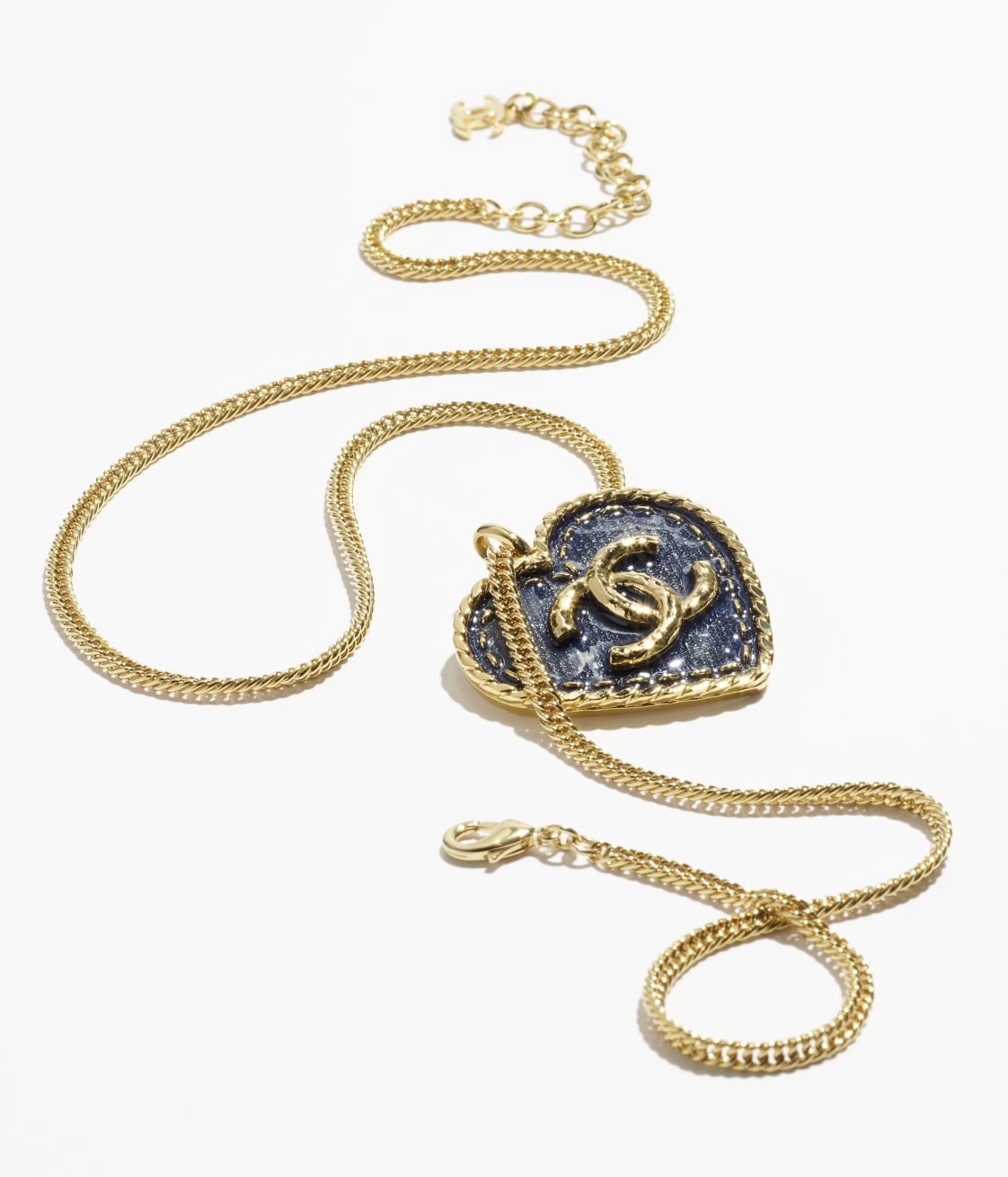 LONG PENDANT NECKLACE