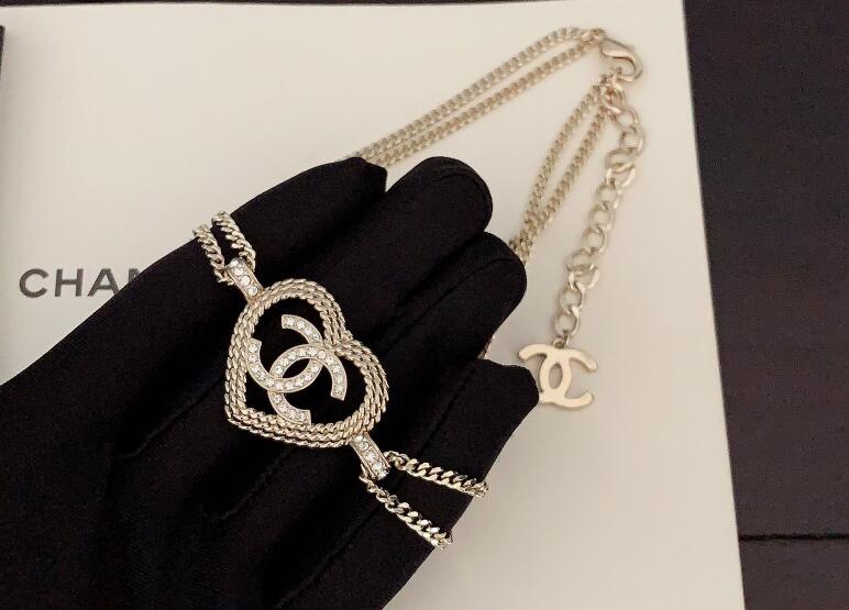 Wheat Heart Peach Heart Hollow Double C Double Chain Necklace