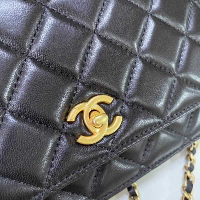 Chanel W-With -Details On Strap Ap1450 In Lambskin