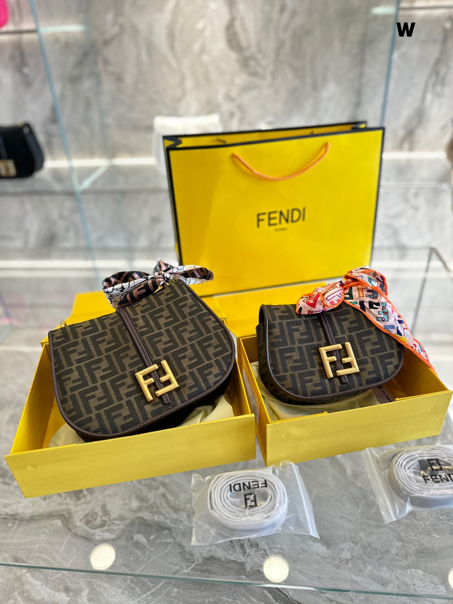 Fendi C'mon Nano