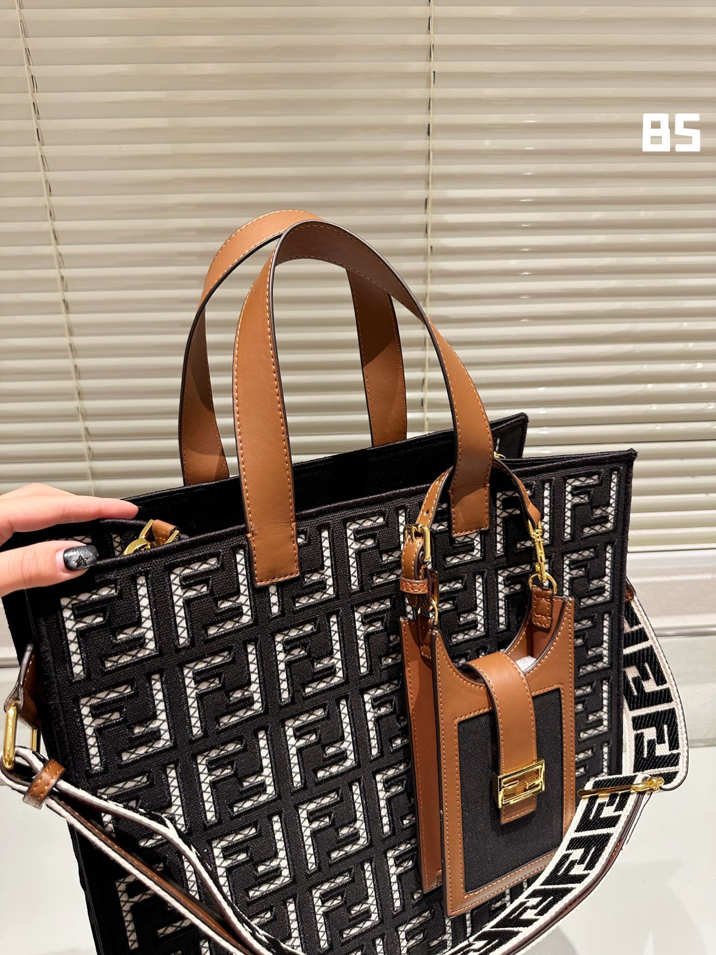 Fendi Sunshine Medium