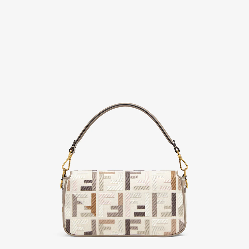 Fendi Baguette Medium