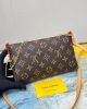 Louis Vuitton Pallas Clutch M41638