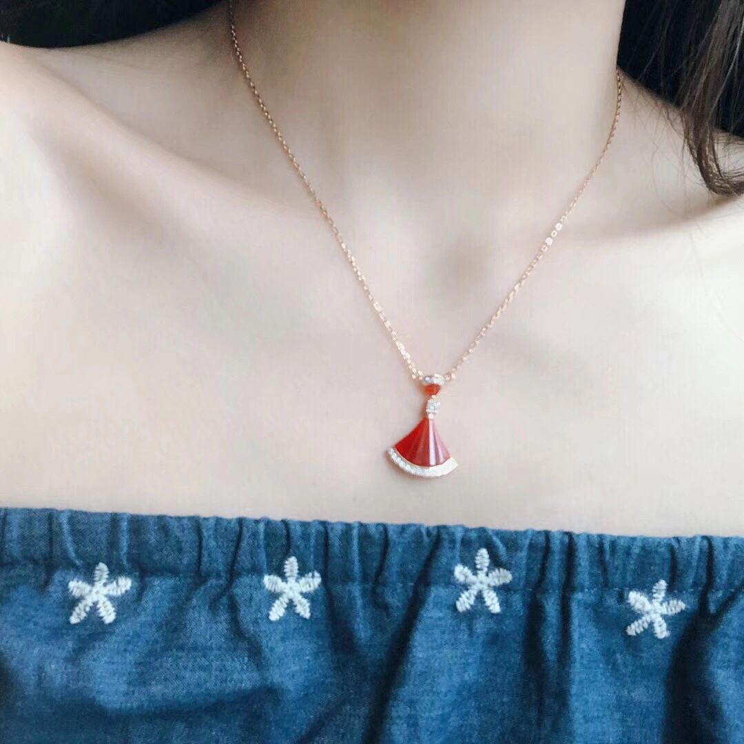 Bvlgari Divas' Dream Necklace