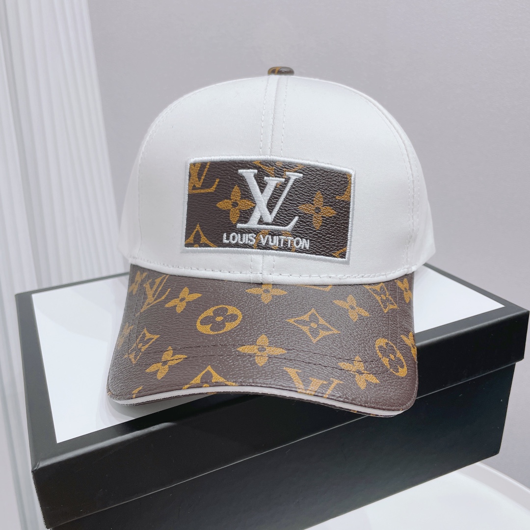 Louis Vuitton New Stitching Presbyopia Fisherman Cap - White