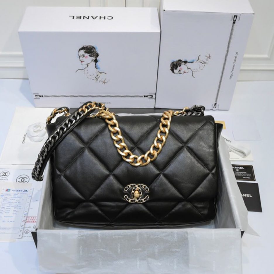 Chanel 19 Maxi Handbag AS1162