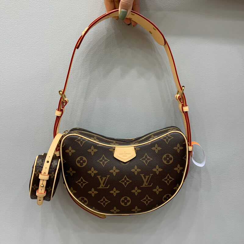 Louis Vuitton Monogram Canvas Croissant MM M46828