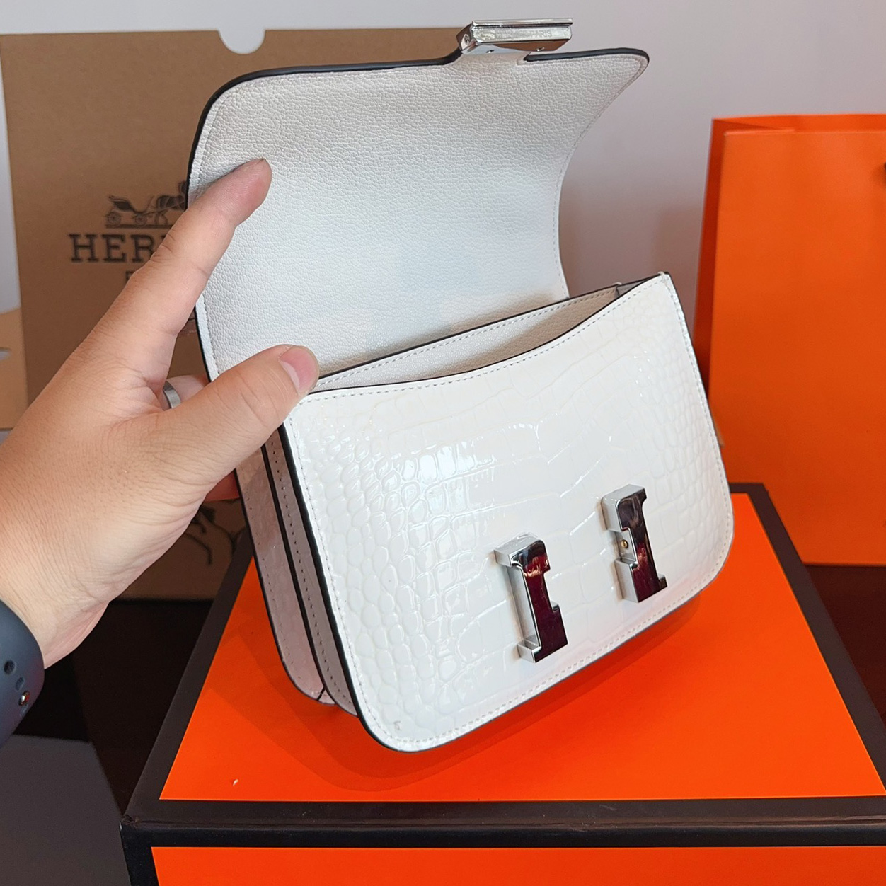 Constance Mini 18 Bag