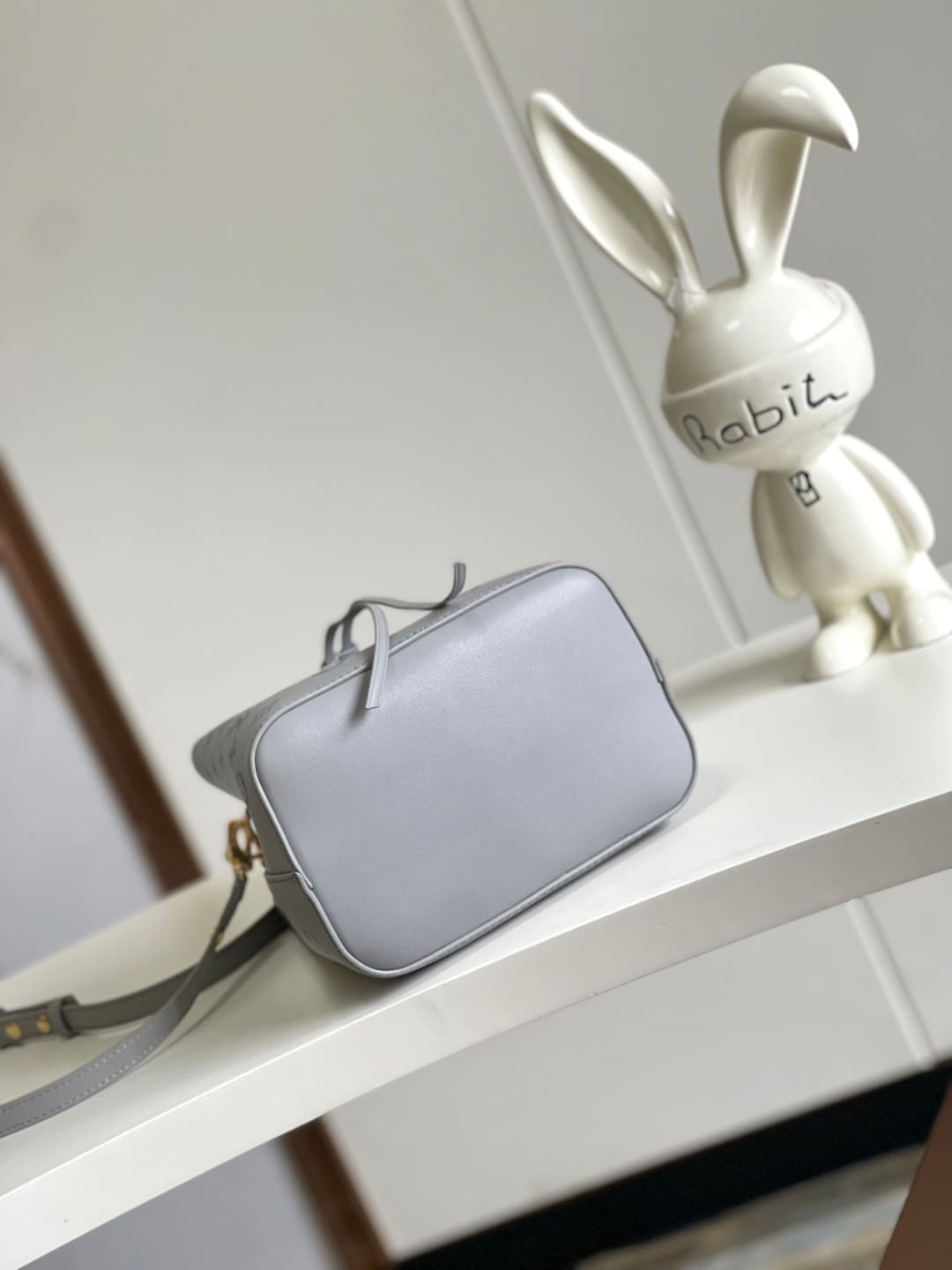 Louis Vuitton M12749 NÉONOÉ BB