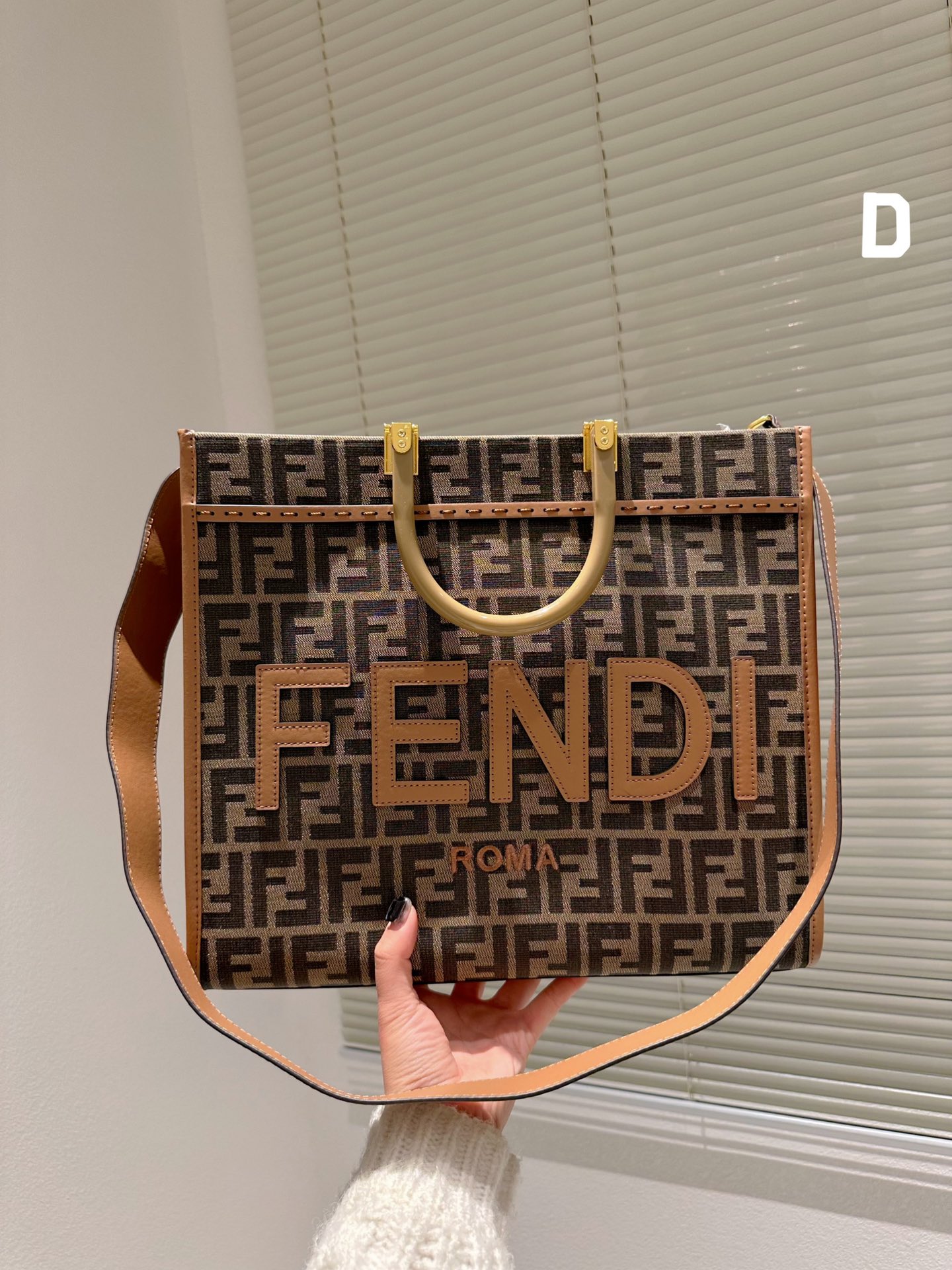 Fendi Sunshine Medium