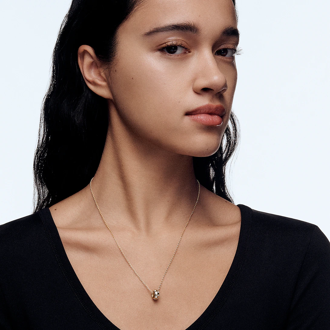 Louis Vuitton Le Damier de Louis Vuitton Necklace, Yellow Gold and Diamonds Q03764