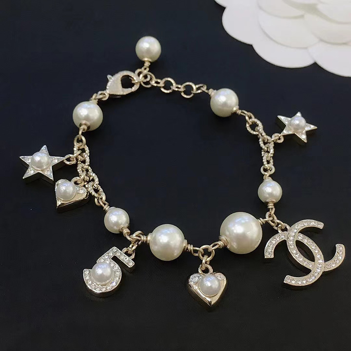 Pentagram Double C Pearl Bracelet