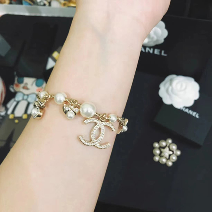 Pentagram Double C Pearl Bracelet