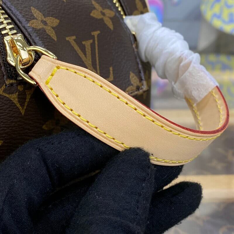 Louis Vuitton Dopp Kit Toilet Pouch M44494