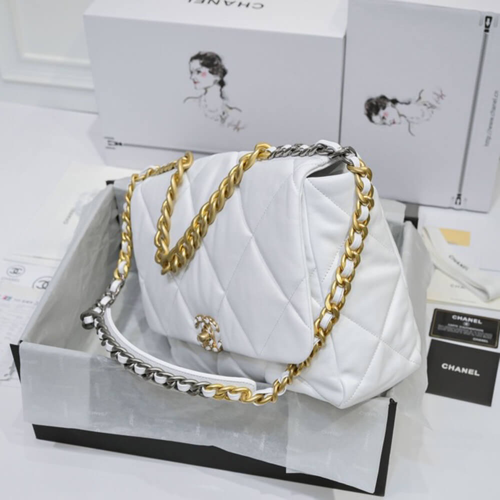 Chanel 19 Maxi Handbag AS1162