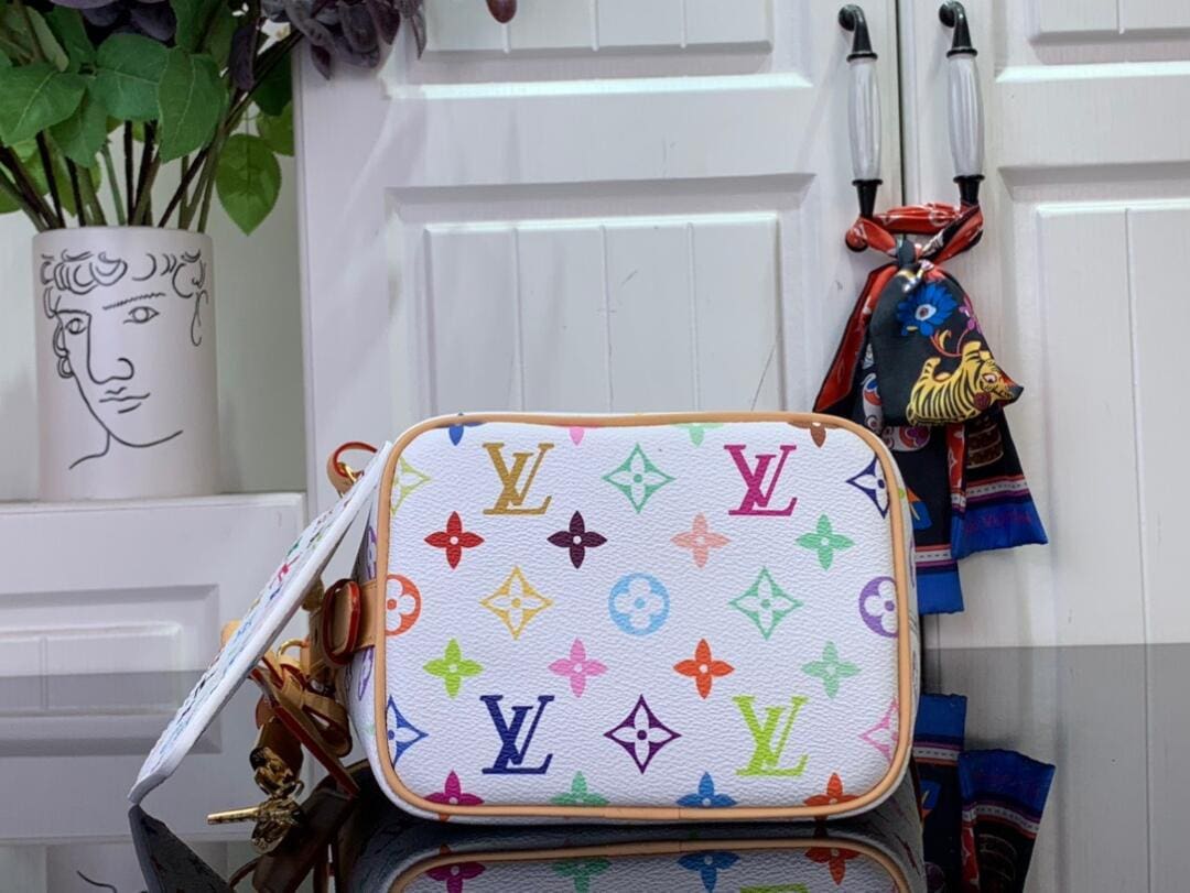 Louis Vuitton M13089 LV x TM All In BB