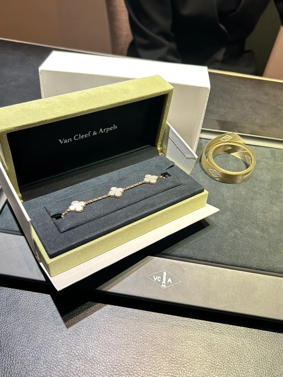 Vintage Alhambra Bracelet, 5 Charms