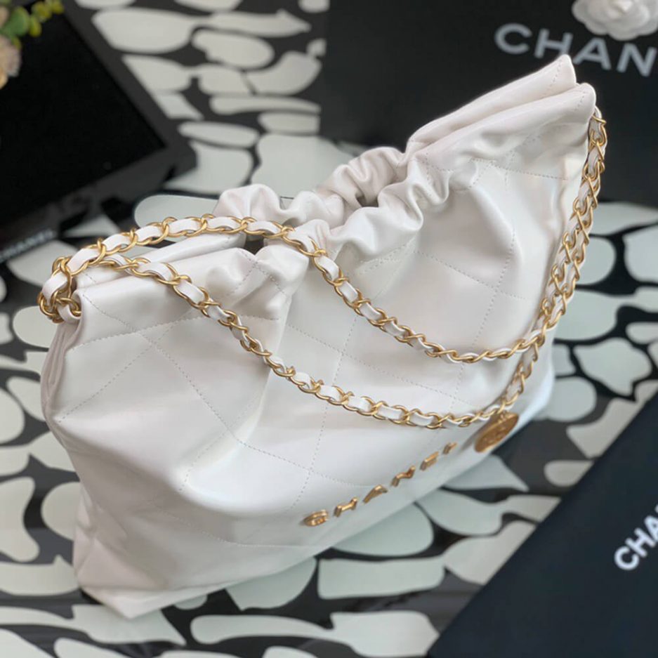 Chanel 22 Small Handbag AS3260