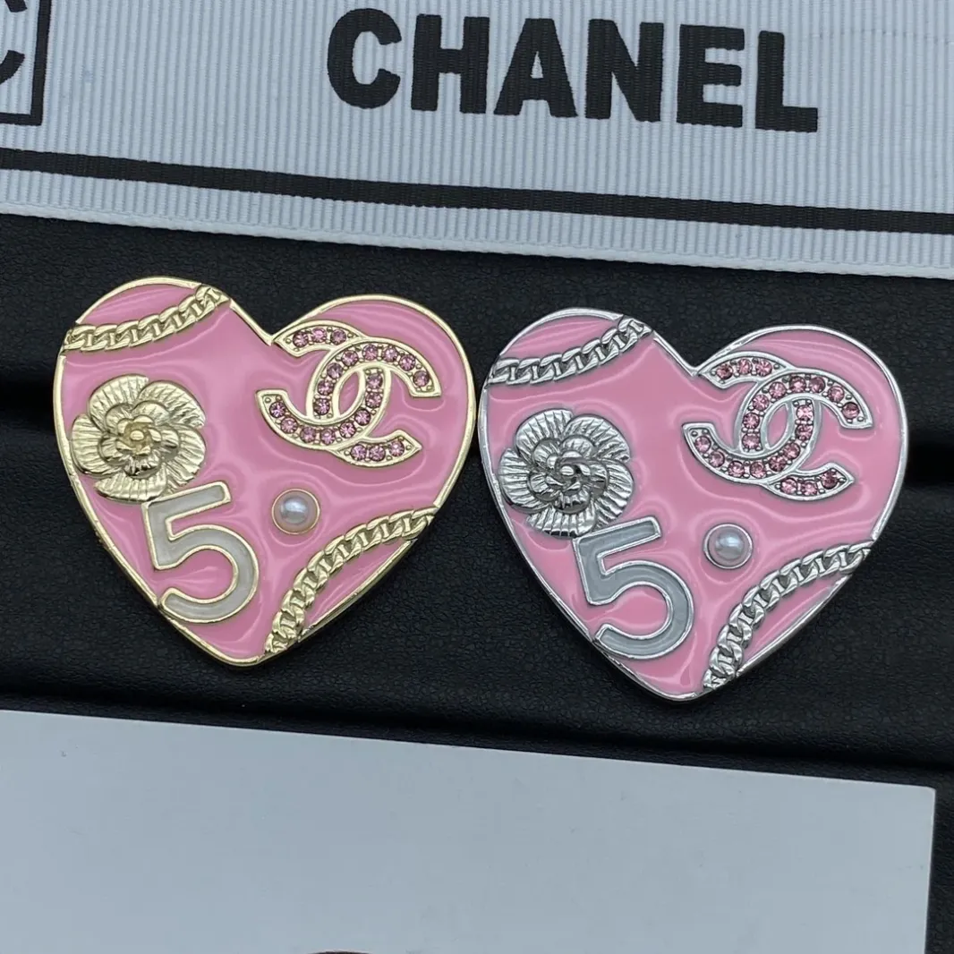 High quality CC brooch