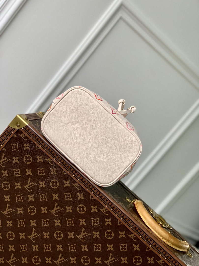 Louis Vuitton M24649 Néonoé BB