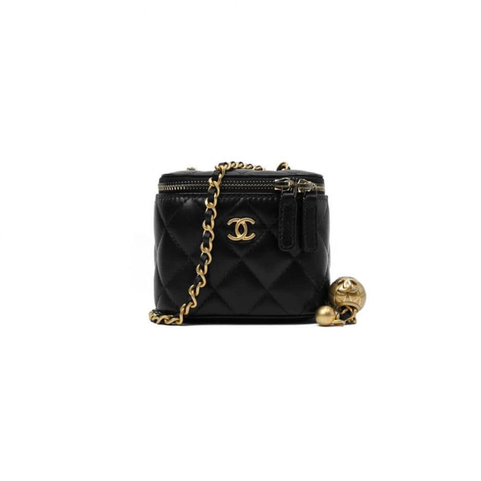 Chanel Small Vanity with Chain AP2198