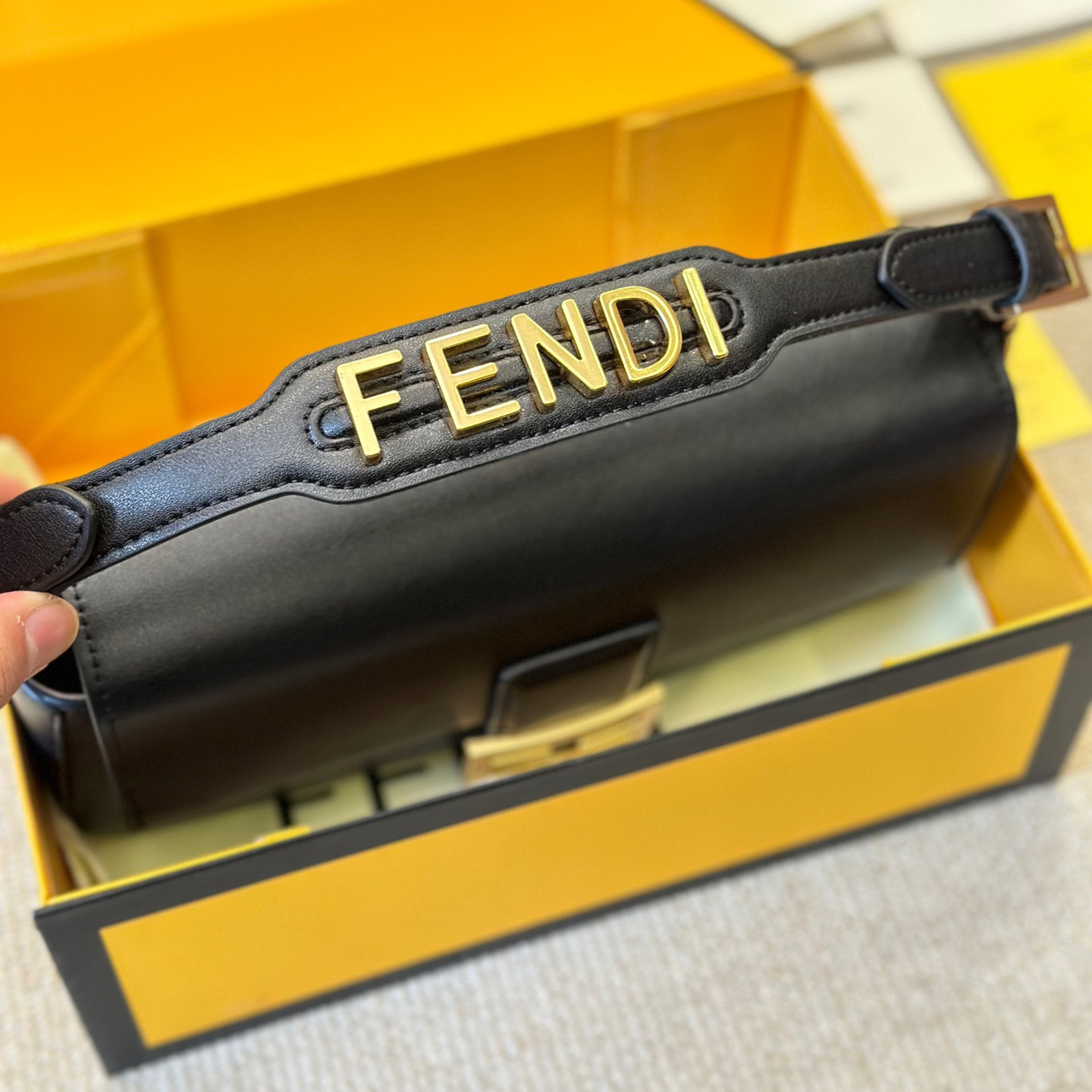 Fendi Baguette Medium